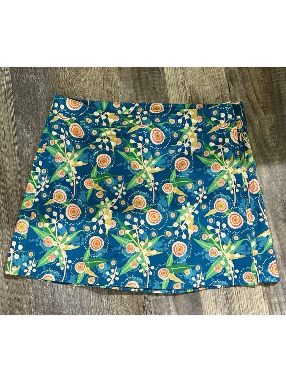 RipSkirt Hawaii Size L,